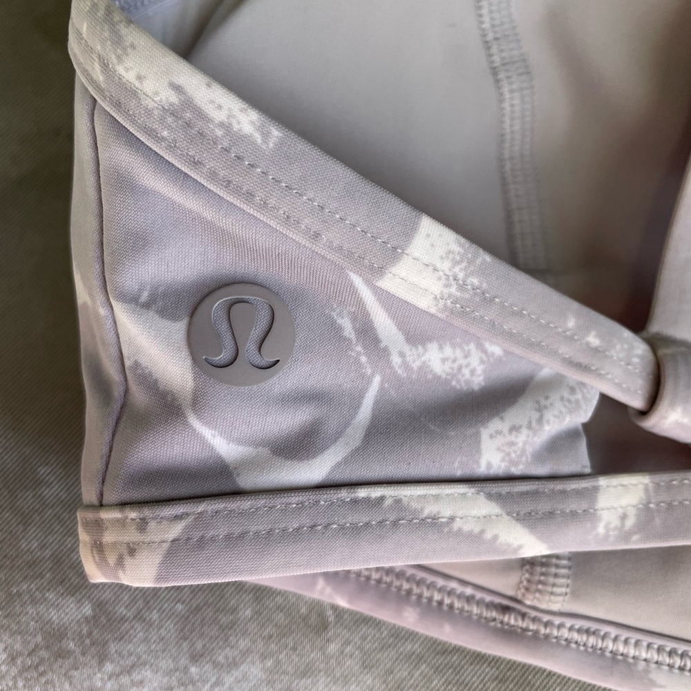 Lululemon See The Sea Swim Top XS - Picture 6 of 6